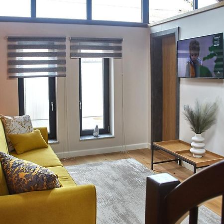 Apartament City La Casa Piano House ,Cu Parcare Gyulafehérvár Kültér fotó