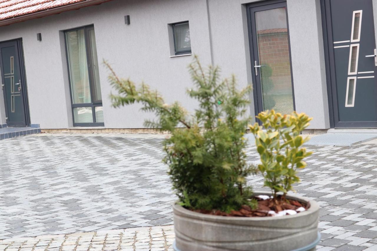 Apartament City La Casa Piano House ,Cu Parcare Gyulafehérvár Kültér fotó