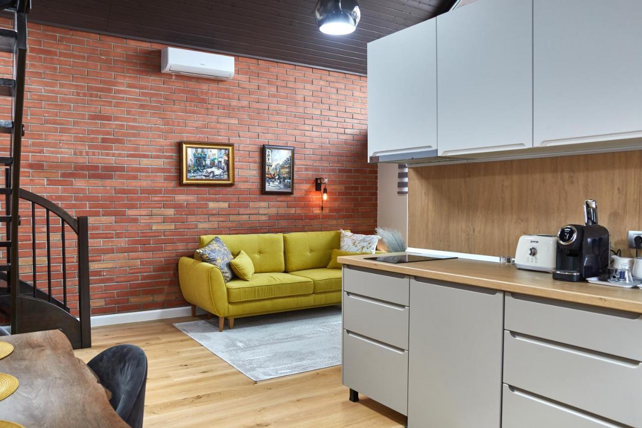 Apartament City La Casa Piano House ,Cu Parcare Gyulafehérvár Kültér fotó